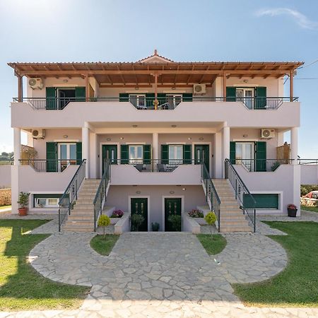 斯沃伦塔Spiros House公寓 外观 照片